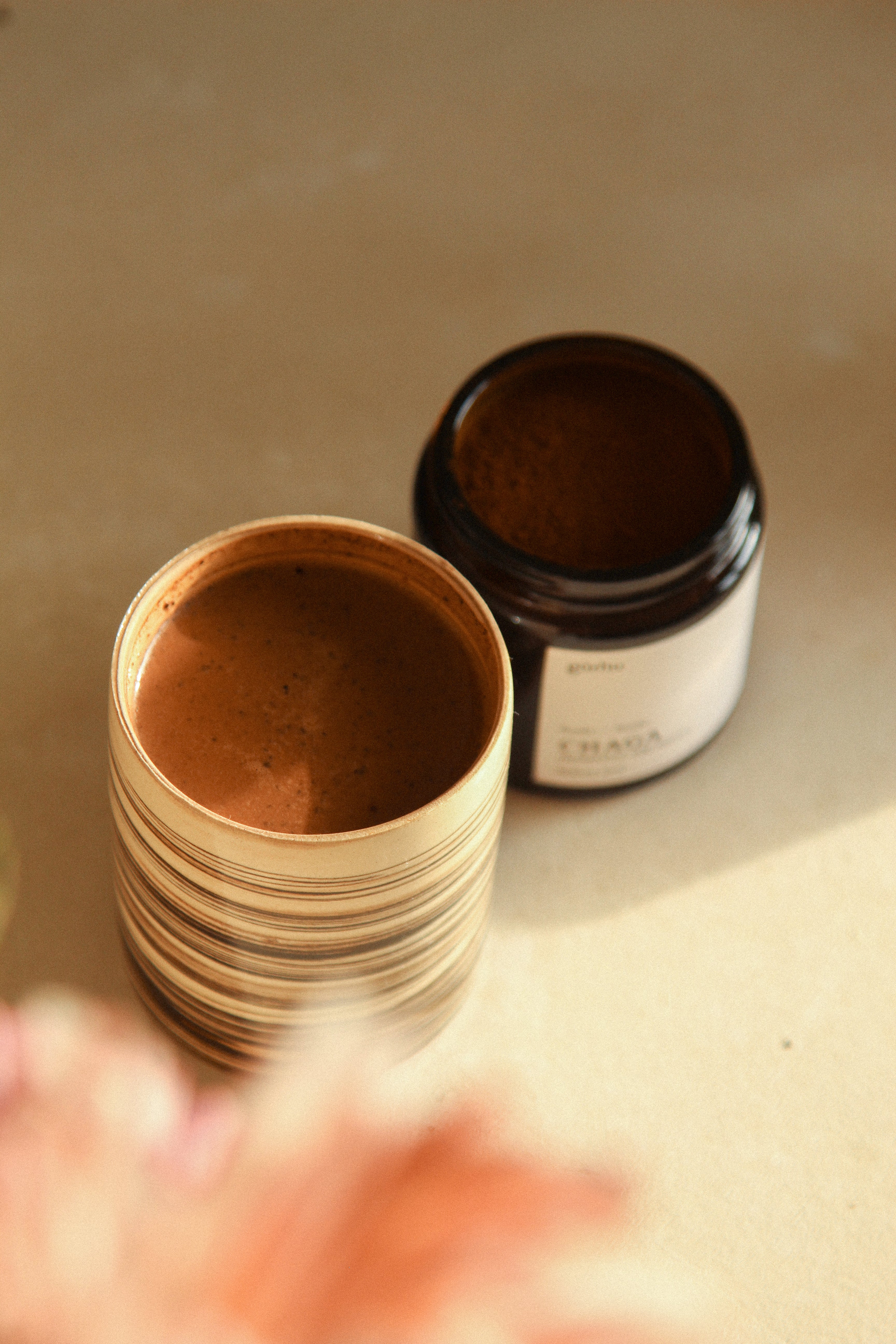 Poudre de chaga. Champignon adaptogène et antioxydant - Gûrhu 003